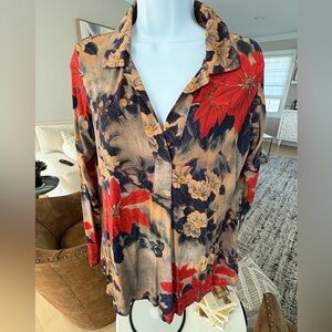 Johnny Was pullover top size Medium navy, red, beige floral pattern